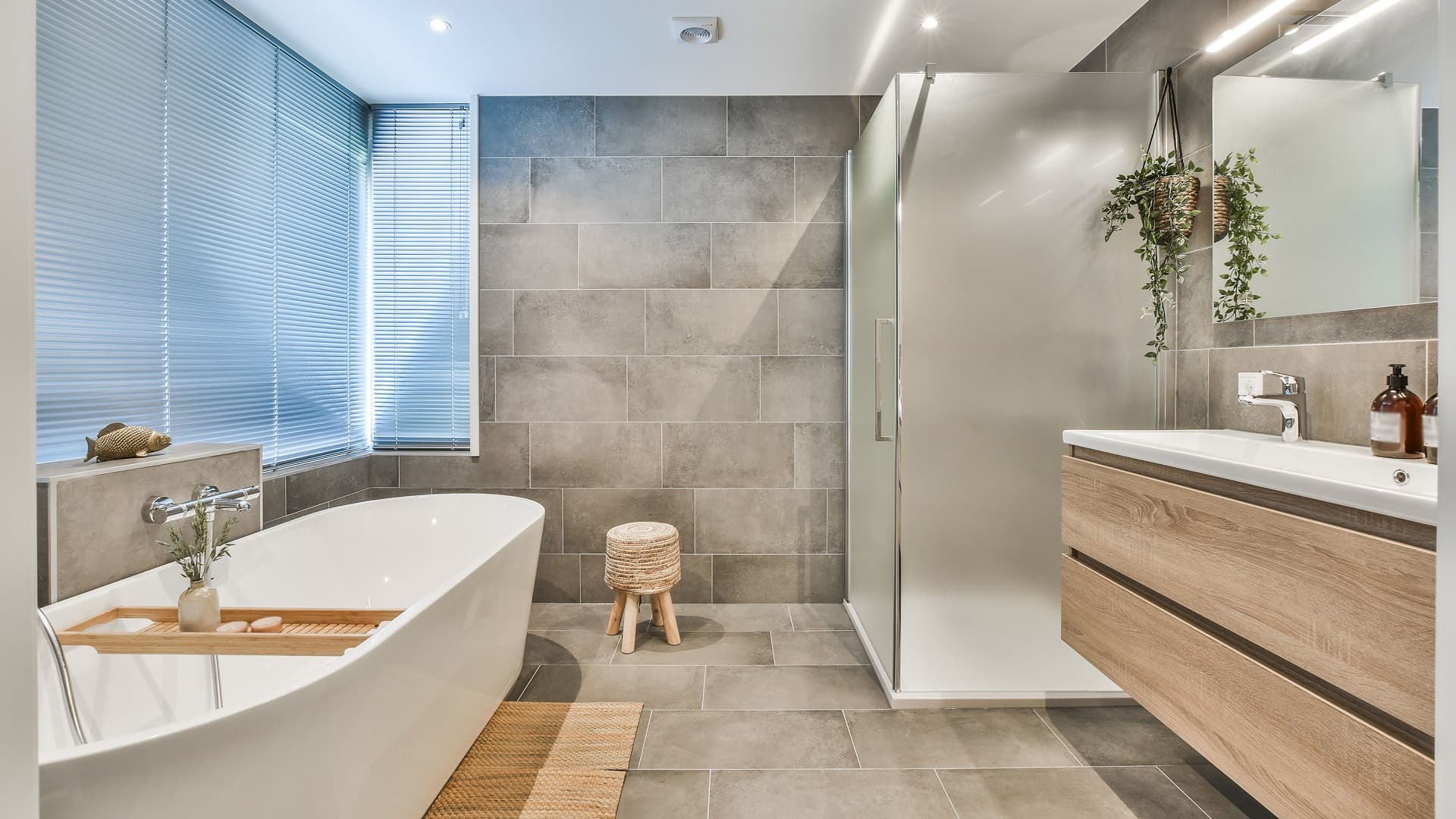 Monikäyttöinen vaihtoehto kipsilevylle – toimii kuiva- ja märkätiloissa