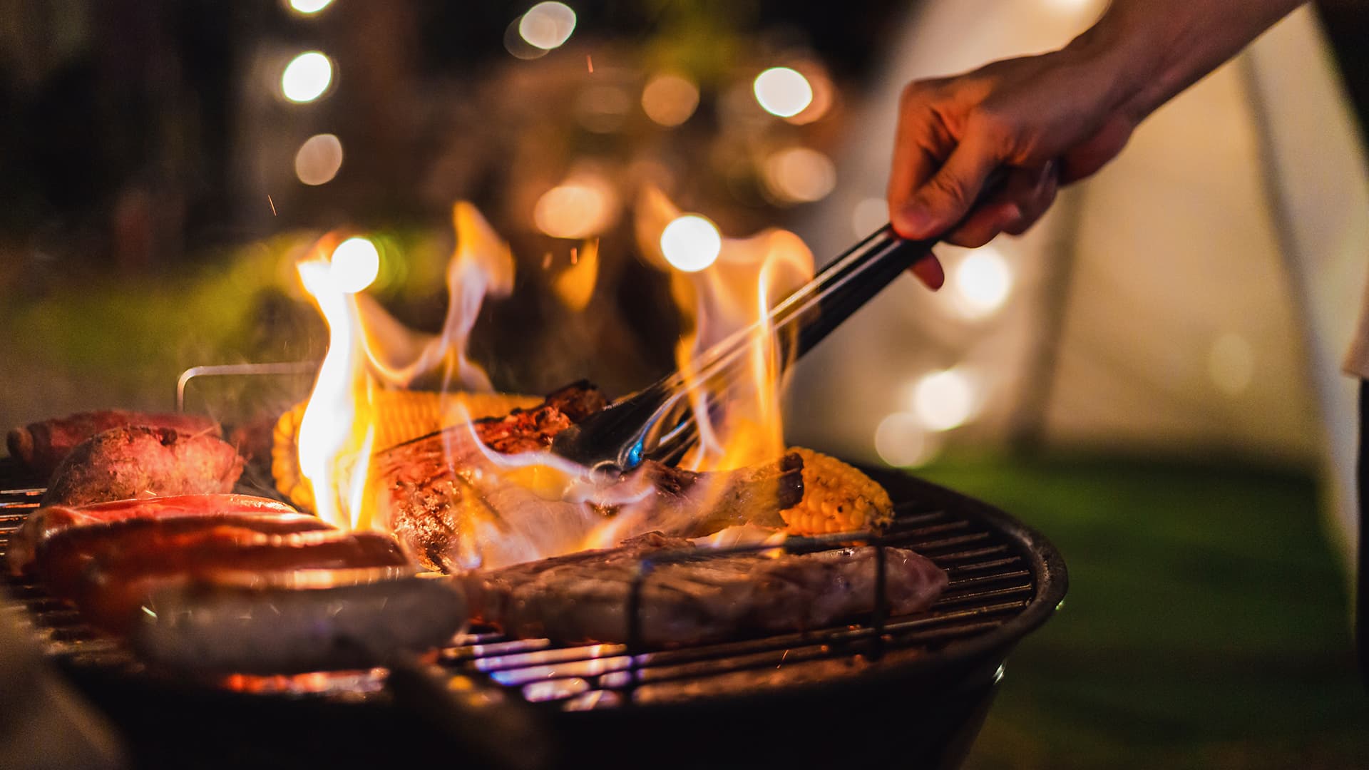 Grillaus kuuluu kesään: näillä vinkeillä saat grillikaudesta enemmän irti