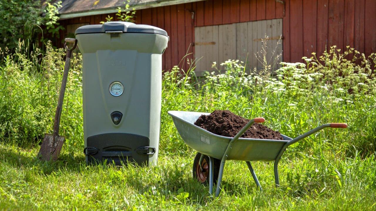 Pikakompostorilla voit aloittaa kompostoinnin milloin tahansa, näin se toimii