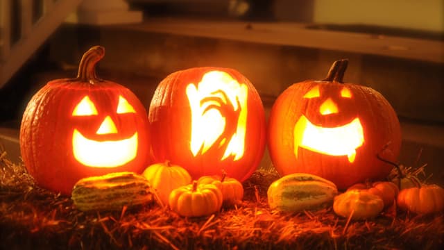 Millainen irvistys sinun kurpitsallasi on?