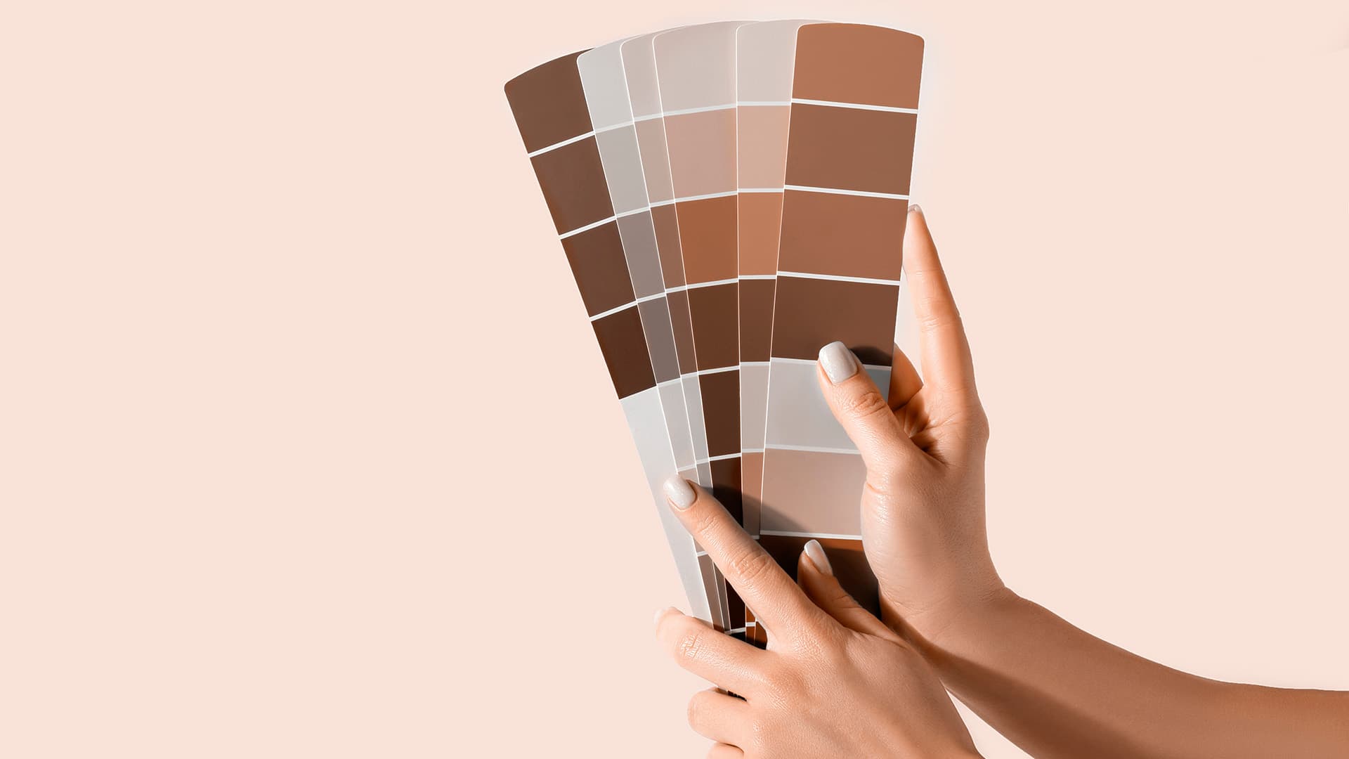 Väripsykologia ja vuoden 2025 trendivärit: Mitä värit kertovat tilastasi?